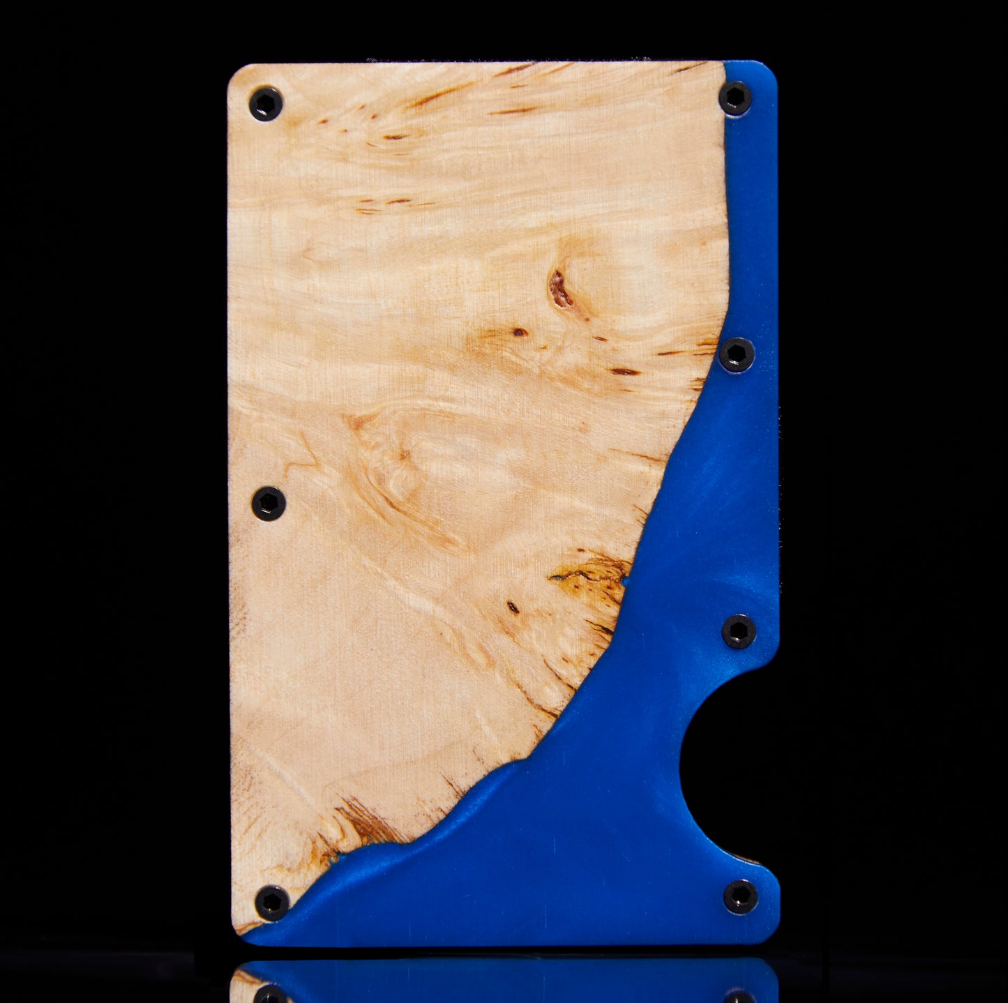 Compact Wood and Acrylic Wallet - Elegance in Perfect Dimensions